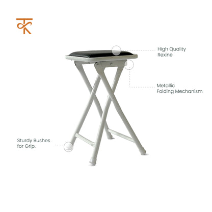 folding square shape stool features